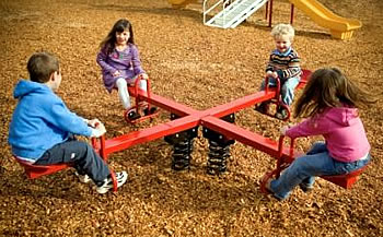 Spring Toys :: Teeter Totter (4) :: Playground Parts and Equipment