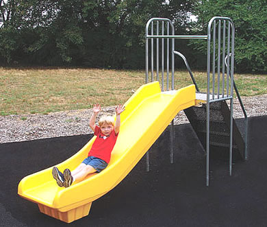 playgroundequipment_slides_freestanding_juniorslider+